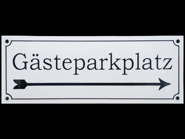 Hinweis auf Gästeparkplatz