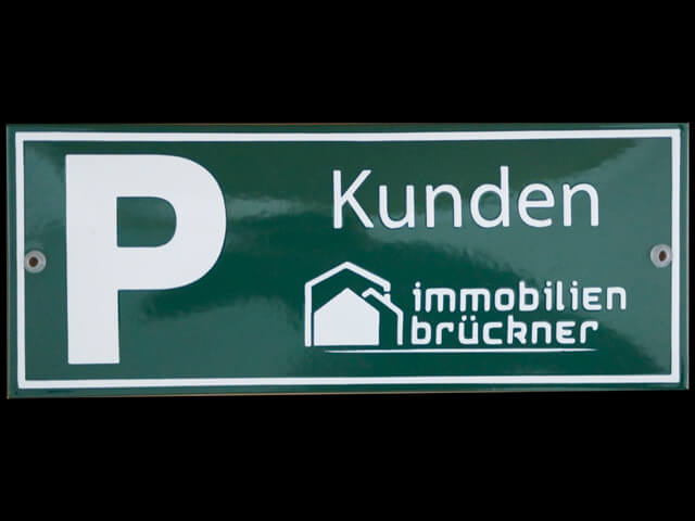 Firmenkundenparkplatzschild