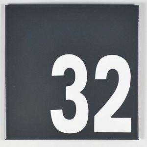Emaille-Hausnummer-Modern-16-x-16