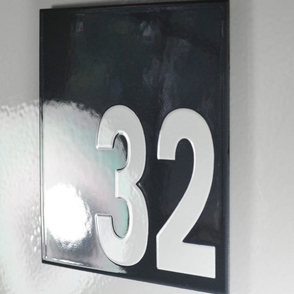 Emaille-Hausnummer-Modern-16-x-16