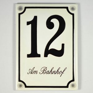 Hausnummer-Email-mit-Strasse-10x14